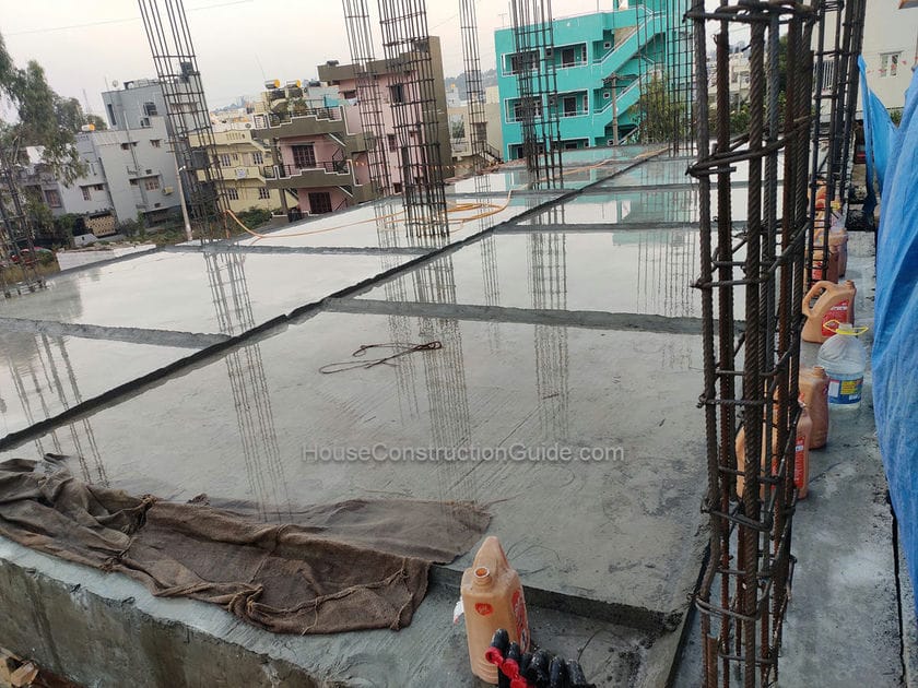 Cement Border to stop water after molding