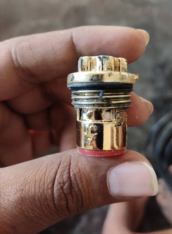 fake angle valve on amazon